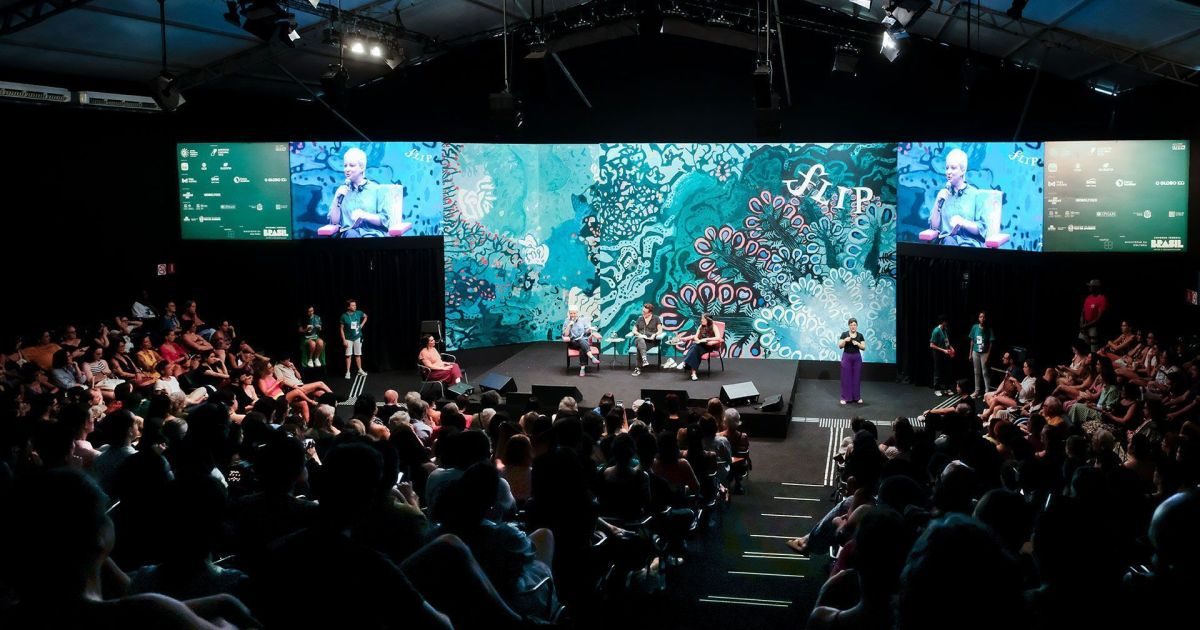 Tenda principal da FLIP, Festa Literária Internacional de Paraty